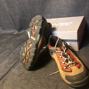 Hi-Tec women’s hiking shoes